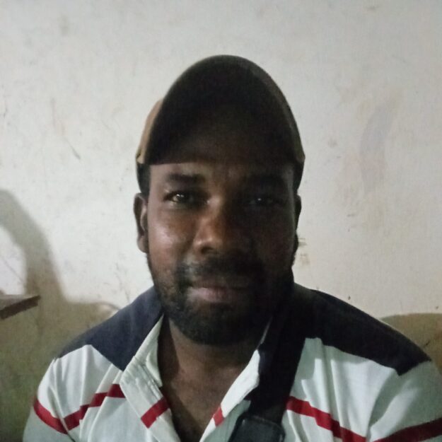 Compra y venta de pollos y productos varios