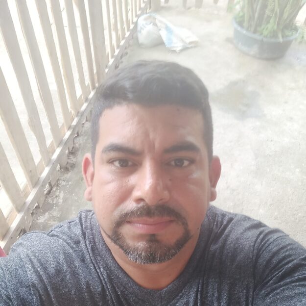 Johnnatan Vera Carpentry Creation & Renovation